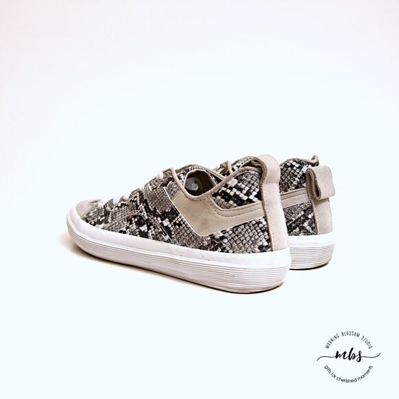 Zara Snakeskin Lace Up Sneakers - Picture 6 of 13